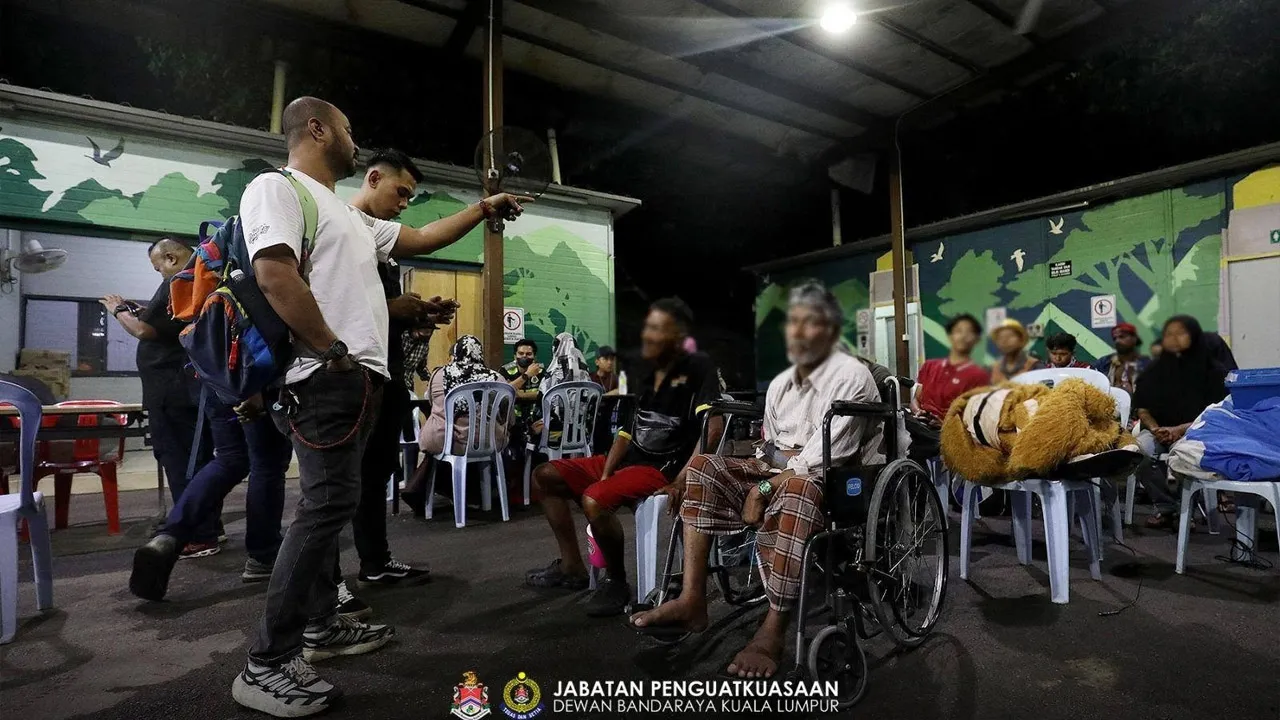pengemis warga asing - DBKL