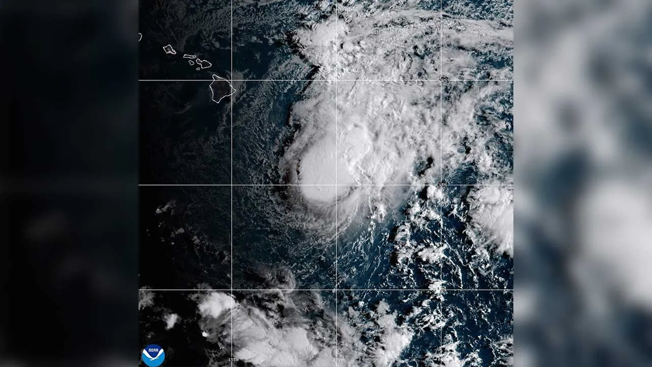 This NOAA satellite image taken Saturday, Aug. 22, 2026, shows Tropical Storm Moke advancing towards Hawaii in the Pacific Ocean. (NOAA via AP)