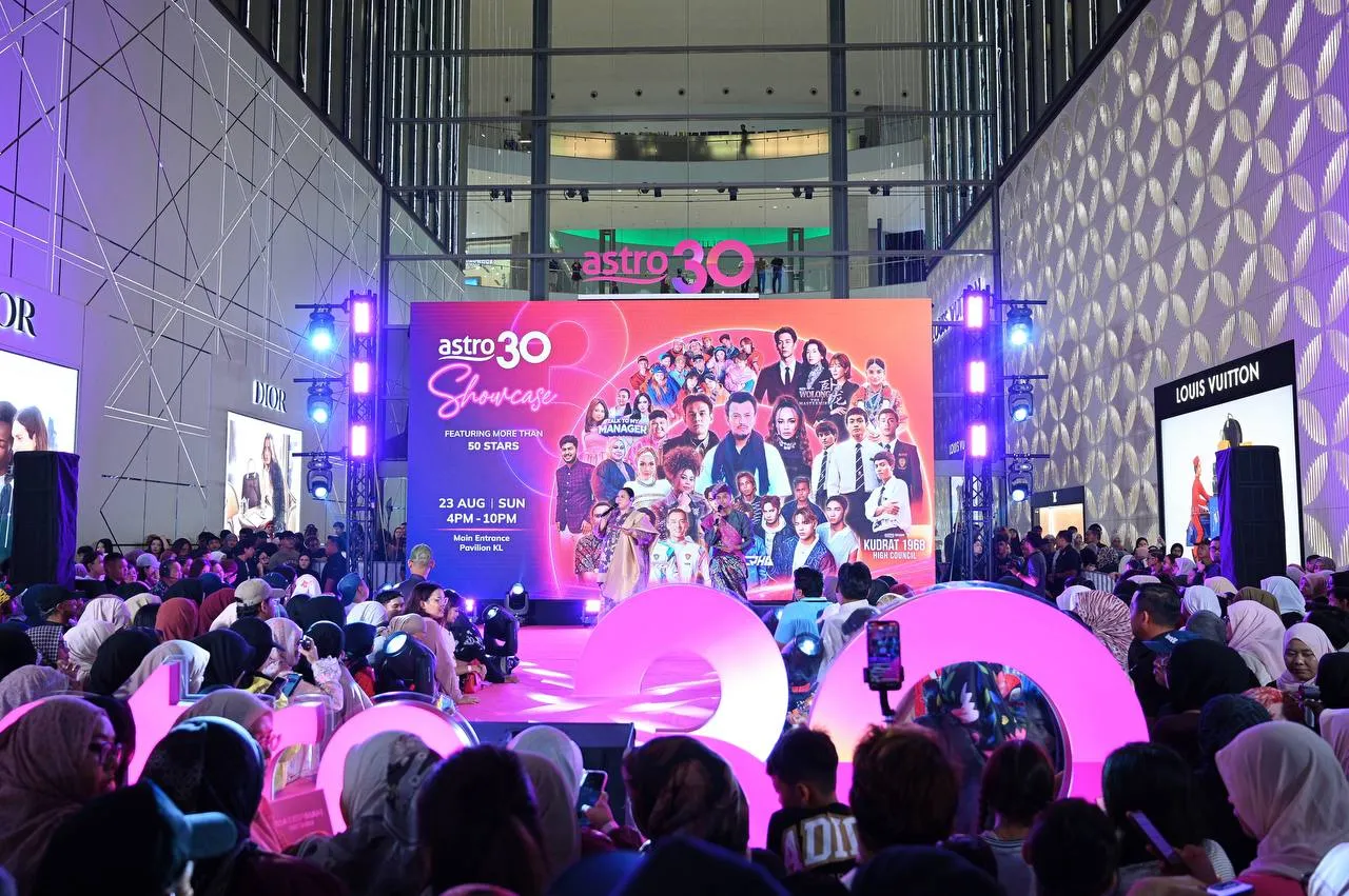 ASTRO 30TH TB