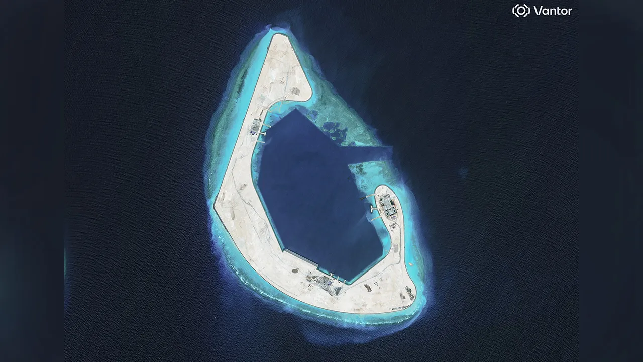 A satellite view of Antelope Reef in the South China Sea, July 19, 2026. Vantor/Handout via REUTERS THIS IMAGE HAS BEEN SUPPLIED BY A THIRD PARTY. NO RESALES. NO ARCHIVES. MANDATORY CREDIT. DO NOT OBSCURE LOGO.