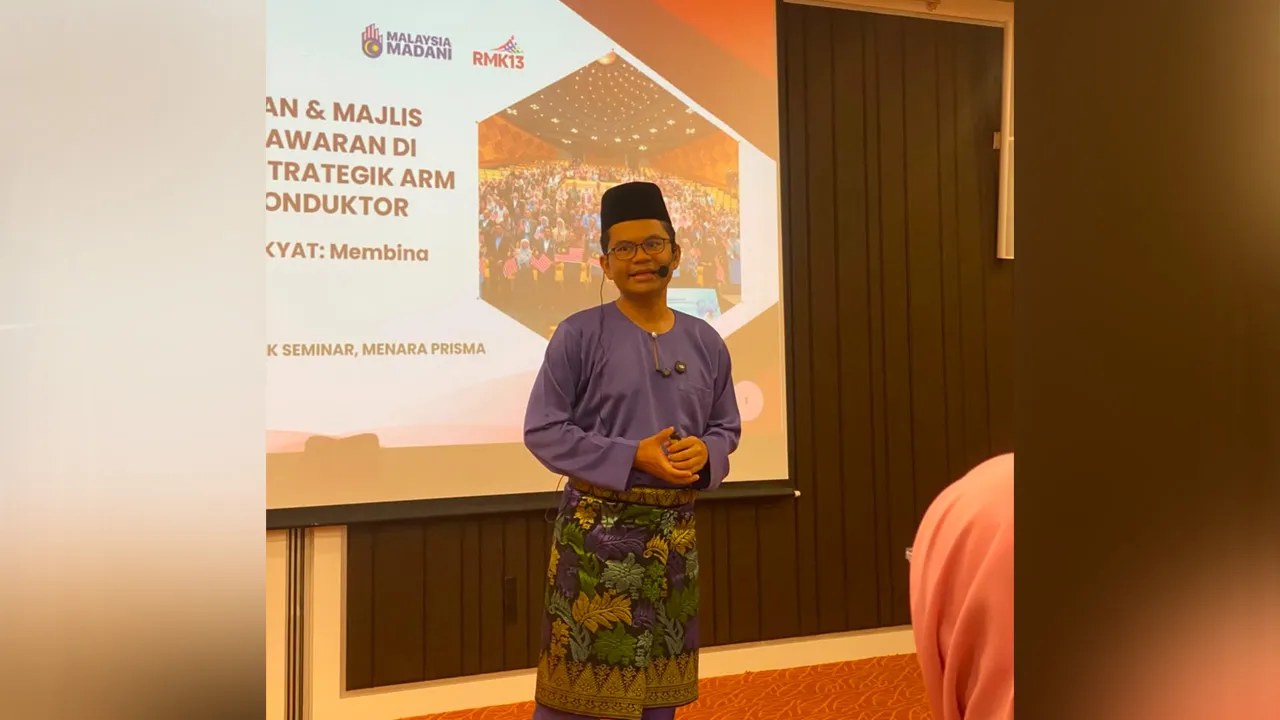 Akmal Perhimpunan KE
