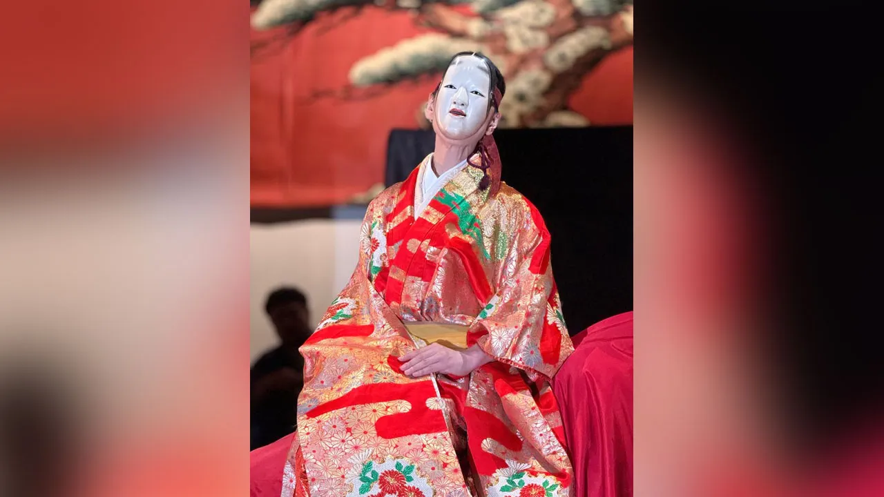 Artis Noh Jepun, Kuzu Takakiyo membawakan watak Desdemona