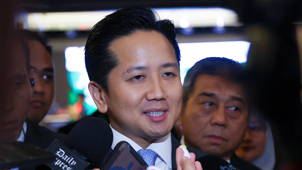 KOTA KINABALU, 18 Ogos -- Menteri Sumber Asli dan Kelestarian Alam Datuk Seri Arthur Joseph Kurup menjawab pertanyaan media selepas merasmikan "The International Conference on Tropical Forestry 2026 (TF2026)" hari ini.  --fotoBERNAMA (2026) HAK CIPTA TERPELIHARA