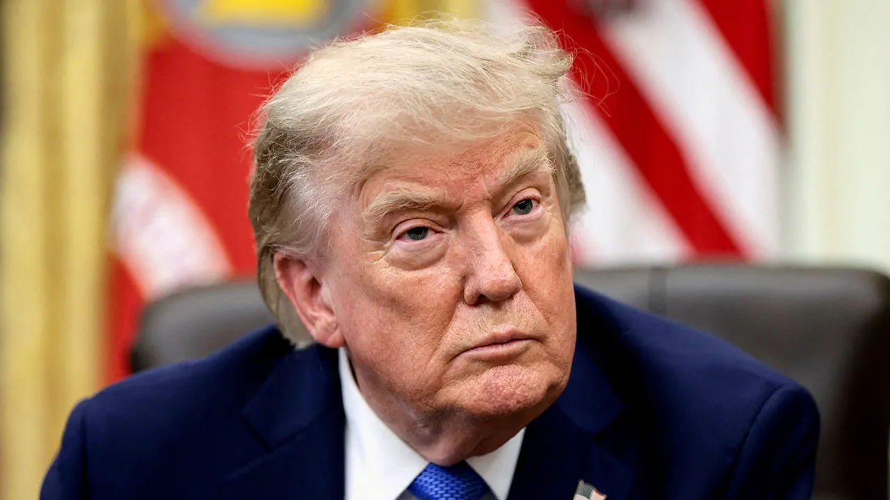 U.S. President Donald Trump attends an event to sign executive orders related to birthright citizenship and the polysilicon industry, in the Oval Office at the White House in Washington, D.C., U.S., August 6, 2026. REUTERS/Evelyn Hockstein