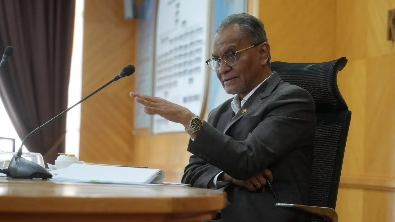 Hari ini, saya telah mempengerusikan mesyuarat pertama Majlis Pembangunan Herba Negara (MPHN) bagi memacu dasar dan objektif strategik yang bakal membuka potensi penuh industri herba Malaysia.