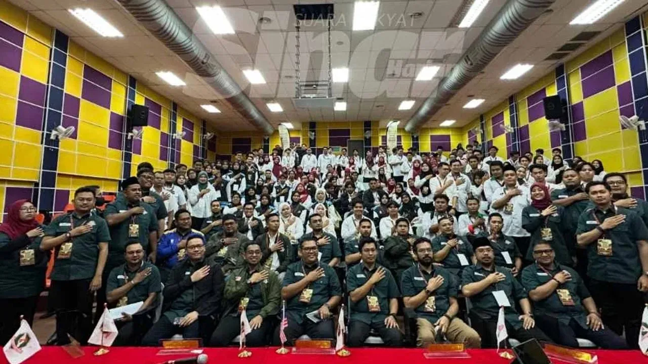 Perwakilan GPMS bergambar selepas persidangan hari kedua tamat. -- SINAR HARIAN