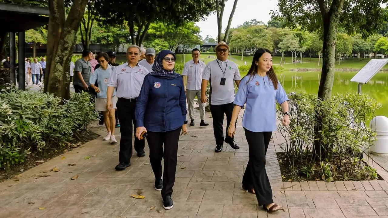 Sumber: FB Hannah Yeoh