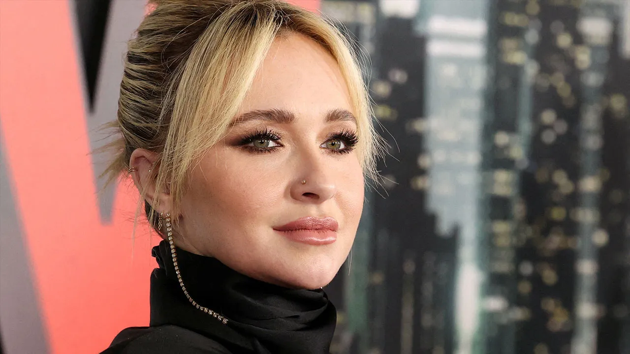 FILE PHOTO: Hayden Panettiere attends the premiere of 'Scream VI' in New York City, U.S., March 6, 2023. REUTERS/Caitlin Ochs/File Photo  Preview Download Preview  XML Download XML free to me Picture  Included   Download Add To Collection Share Item Details Dimensions & Size  3089 x 2116 / 1.3MB  Credit  REUTERS  Source  REUTERS  ID  tag:reuters.com,2023:newsml_RC2NOZ9EN05M:49133298  Slug  PEOPLE-HAYDEN PANETTIERE/  View More Topics Arts / Culture / Enterta... North America