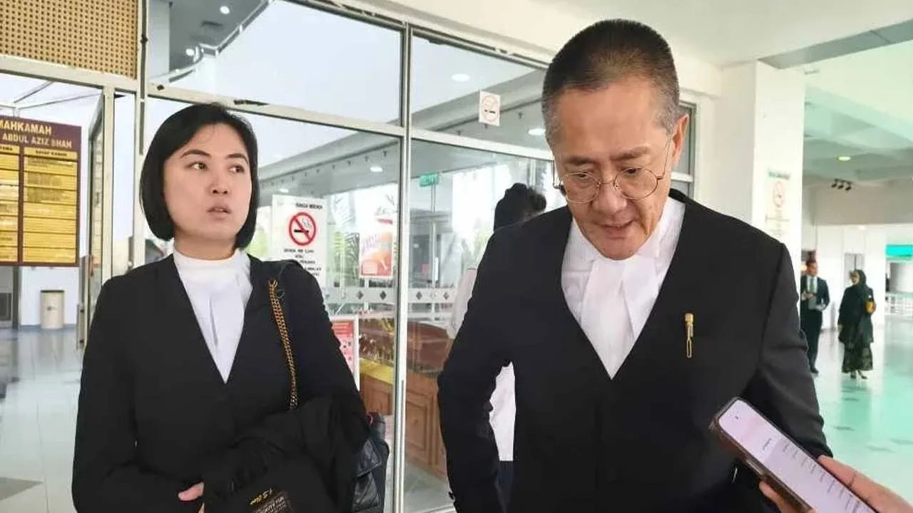 https://www.sinarharian.com.my/article/791620/berita/semasa/kes-tikam-keputusan-bela-diri-atau-bebas-khamis-ini