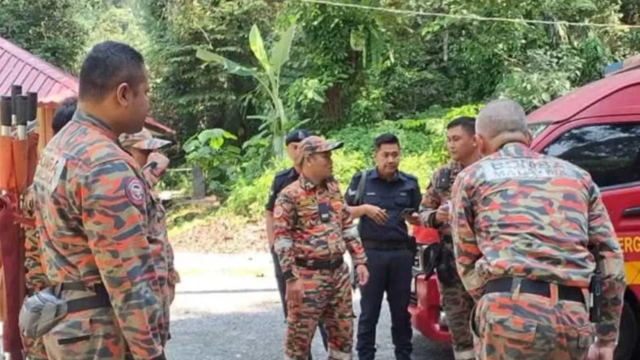https://www.sinarharian.com.my/article/790714/berita/semasa/lelaki-warga-india-sesat-8-jam-di-air-terjun-kanching