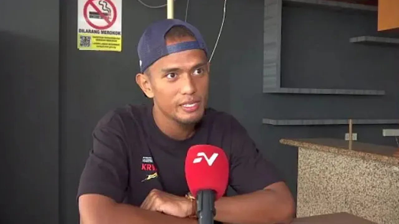 Kapten Kelantan Red Warrior (KRW), Arham Khussyairi Abdul Wahab, masih menaruh harapan tinggi untuk melihat pasukannya bebas daripada isu sekatan perpindahan pemain yang dikenakan Persekutuan Bolasepak Antarabangsa (FIFA).