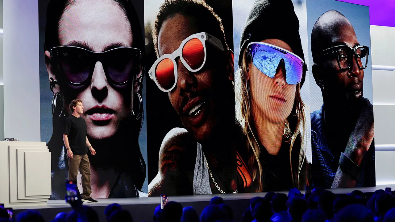 Meta CEO Mark Zuckerberg delivers a speech as he presents the new line of smart glasses, during the Meta Connect event at the company's headquarters in Menlo Park, California, U.S., September 17, 2025. REUTERS/Carlos Barria/File Photo