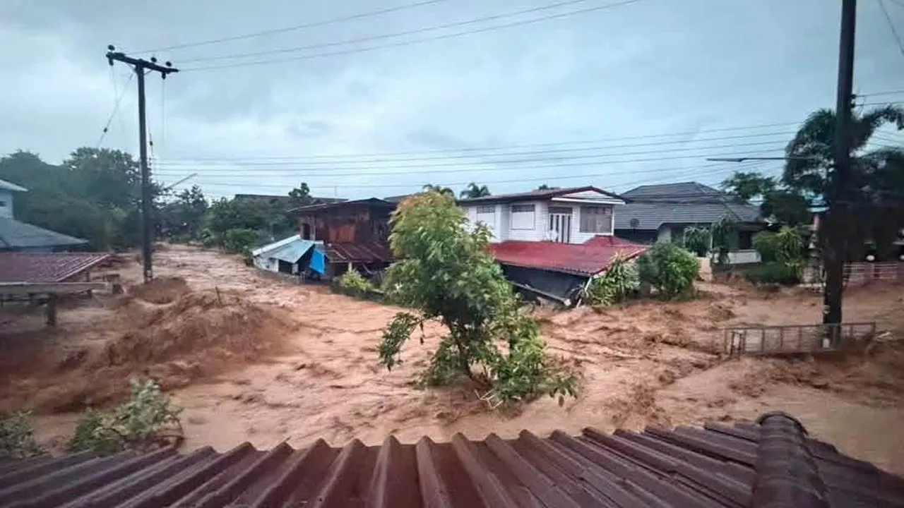 TB_NAN THAI BANJIR_X @sustainme.in