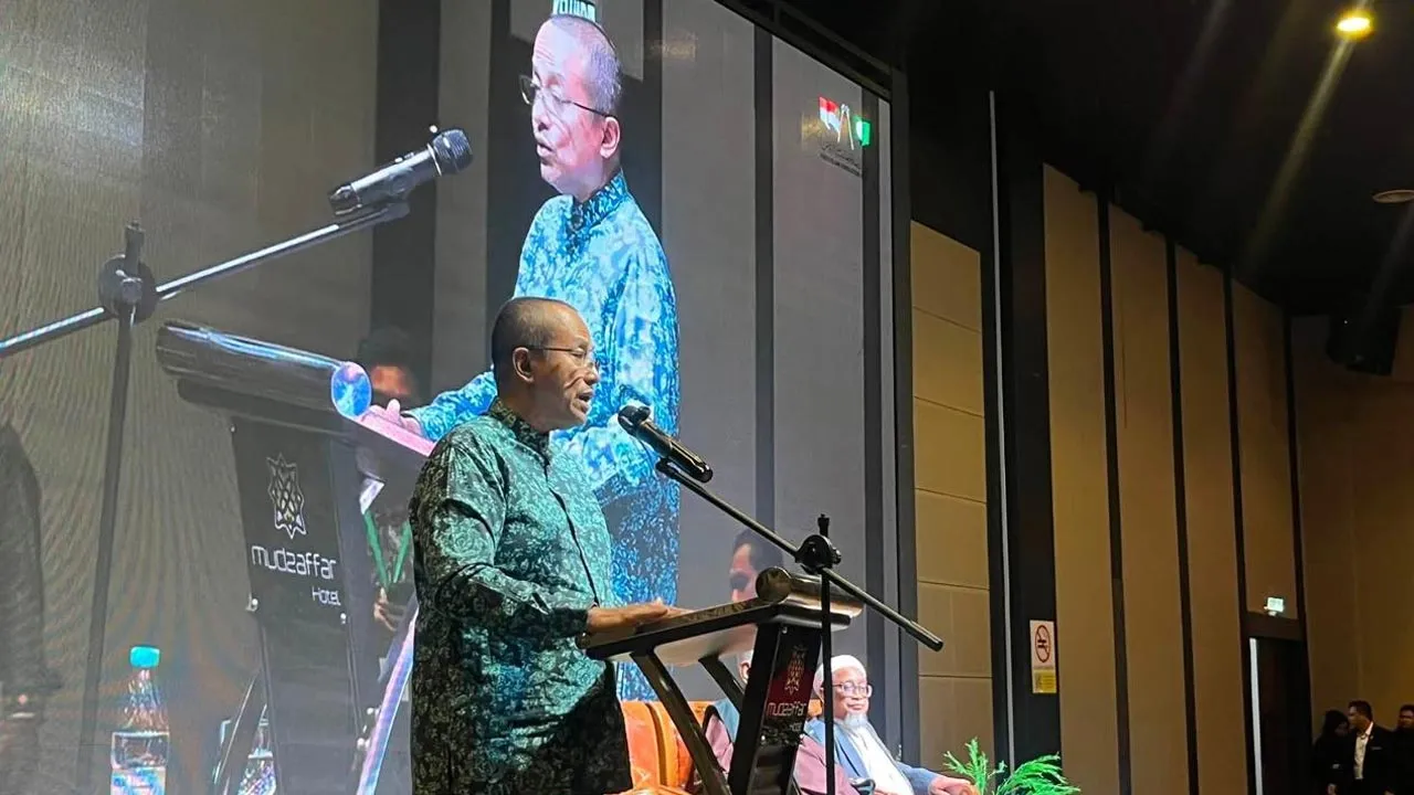 PN, Samsuri -- FB Pas Negeri Melaka