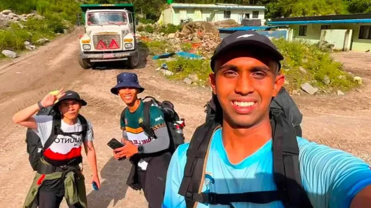 Dari kiri, Muhammad Zaki, Muhammad Adib dan Muhammad Muhaimin - Foto: Thread.com/emyliatahar