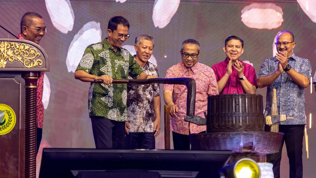 Raja Muda Kedah, Tengku Sarafudin Badlishah Sultan Sallehuddin berkenan rasmi Temasya Orang Kedah 2026. Sumber: Astro AWANI