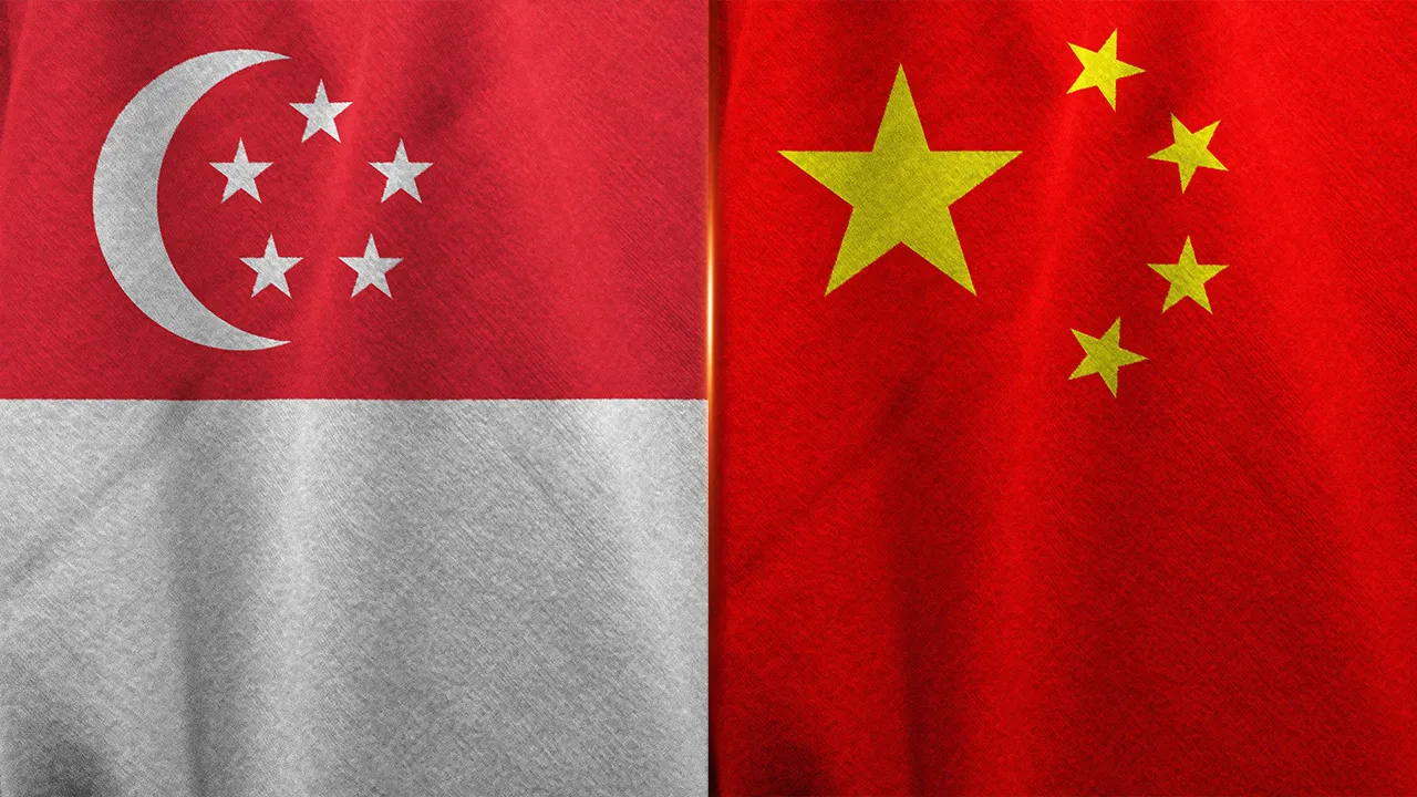 bendera singapore & china