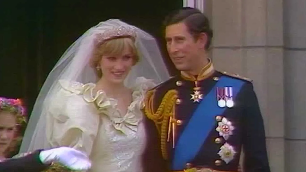 [INSERT]_PRINCESS DIANA AND KING CHARLES_REUTERS