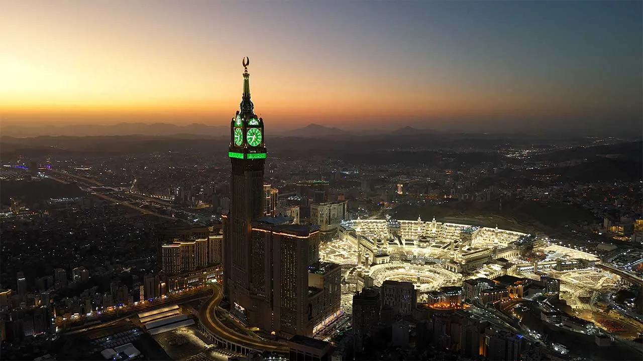 [TB]_Aerial view Mecca skyline Mekah_ADOBE STOCK
