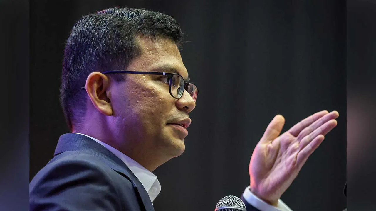 ISKANDAR PUTERI, 29 Sept - Menteri Ekonomi Akmal Nasrullah Mohd Nasir bercakap pada sidang media selepas Majlis KL20@Johor 2026 di Iskandar Malaysia Studios (IMS), hari ini. - fotoBERNAMA (2026) HAK CIPTA TERPELIHARA