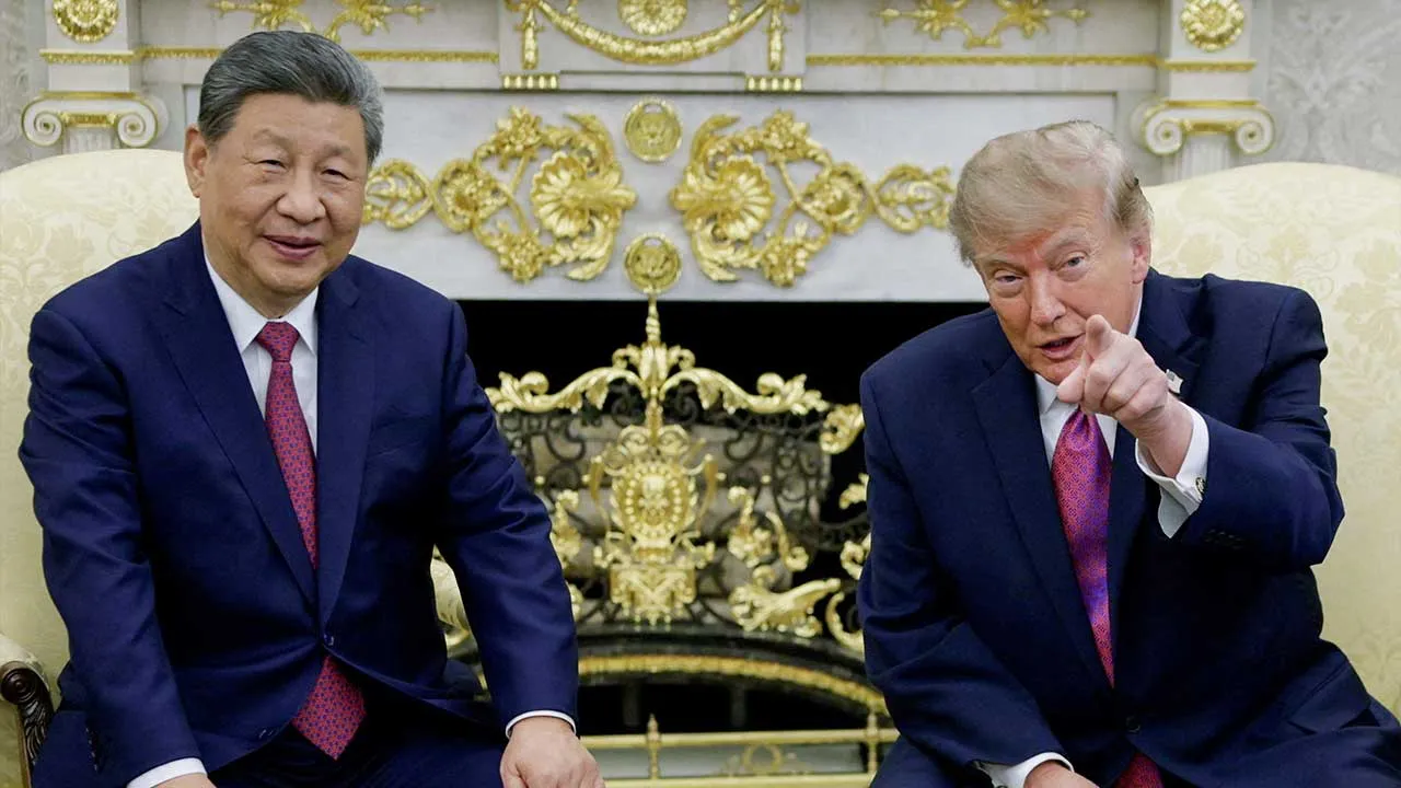US President Donald Trump meets Chinese President Xi Jinping in the Oval Office at the White House in Washington, D.C., US, September 24, 2026. REUTERS/Evan Vucci