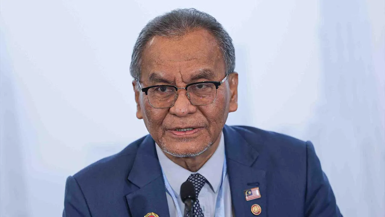 KUALA LUMPUR, Sept 10 - Health Minister Datuk Seri Dr Dzulkefly Ahmad, who is also Chair of the 17th ASEAN Health Ministers "' Meeting (AHMM) speaks during a press conference after the Opening Ceremony of the 17th AHMM and Related Meetings today. - fotoBERNAMA (2026) COPYRIGHT RESERVED