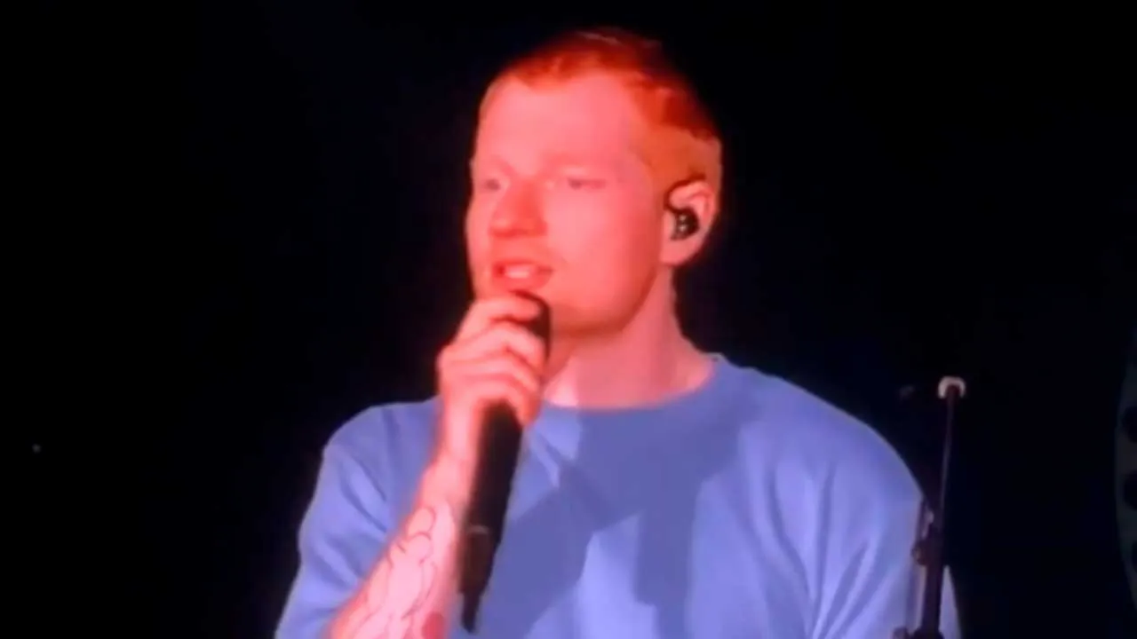 [TB]_Ed Sheeran PR Free Palestine_X @RyanRozbiani