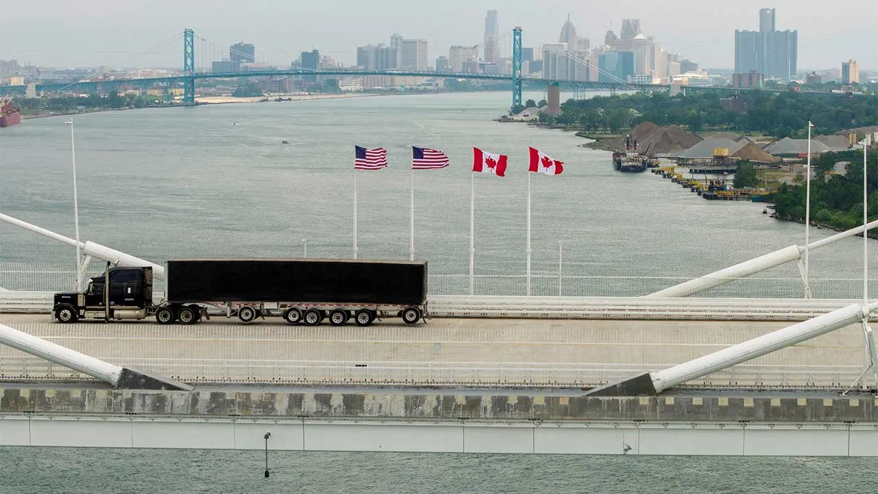 FILE PHOTO: A drone view shows a vehicle crossing the $4.7 billion Gordie Howe International Bridge, connecting Windsor, Ontario and Detroit, Michigan, the day after it opened in Windsor, Ontario, Canada, July 28, 2026. REUTERS/Carlos Osorio/File Photo