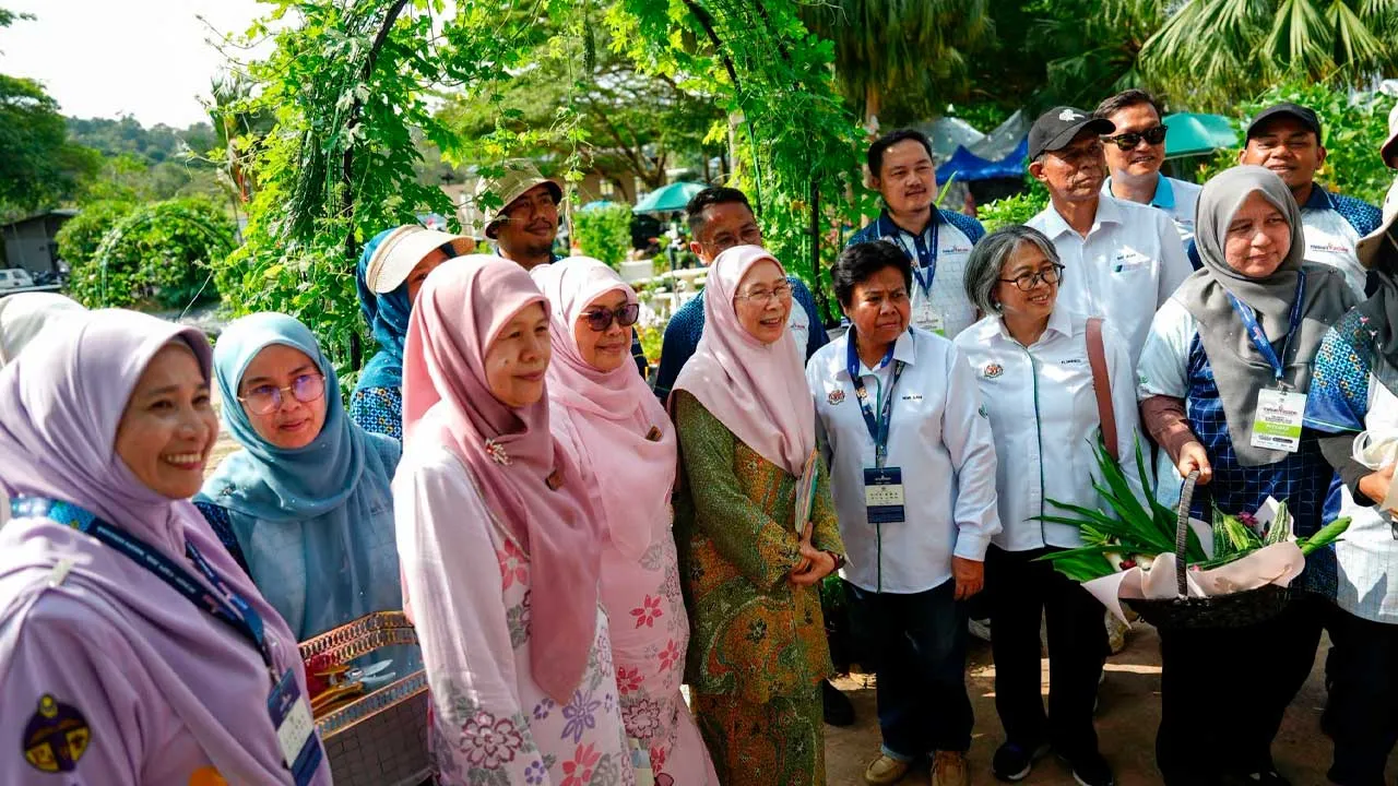 [TB]_Laman Florikultur Magica Garden_FB Kementerian Pertanian dan Keterjaminan Makanan