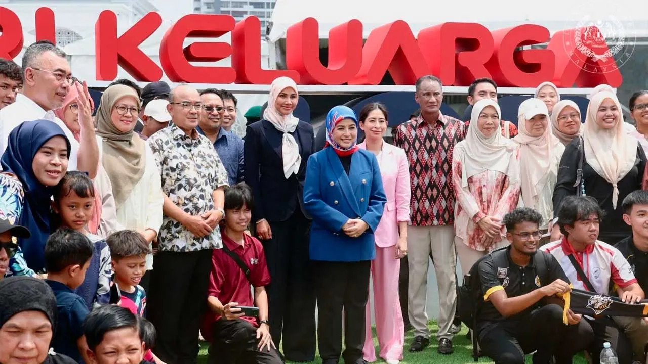 [TB]_PESTA HARI KELUARGA JOHOR_FB Sultan Ibrahim Sultan Iskandar