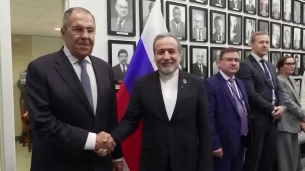 [TB]_SERGEI LAVROV ABBAS ARAQCHI_REUTERS