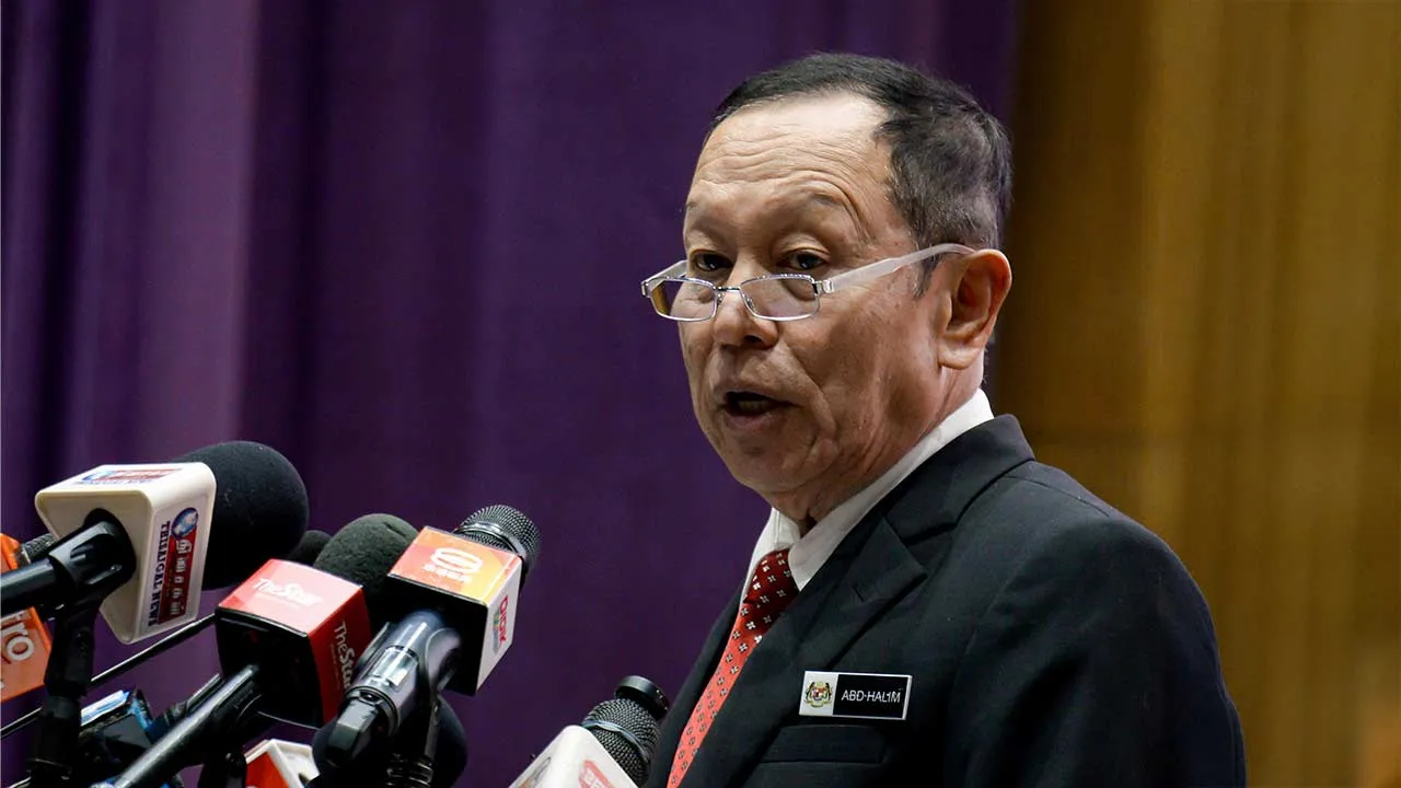 PUTRAJAYA, 2 Sept - Ketua Pesuruhjaya Suruhanjaya Pencegahan Rasuah Malaysia (SPRM) Datuk Seri Abd Halim Aman bercakap pada Sidang Media Khas SPRM di Ibu Pejabat SPRM hari ini. - fotoBERNAMA (2026) HAK CIPTA TERPELIHARA  Photographed By: MUHD NA’IM  Filename: PTJ18_02092026_PC_SPRM.JPG
