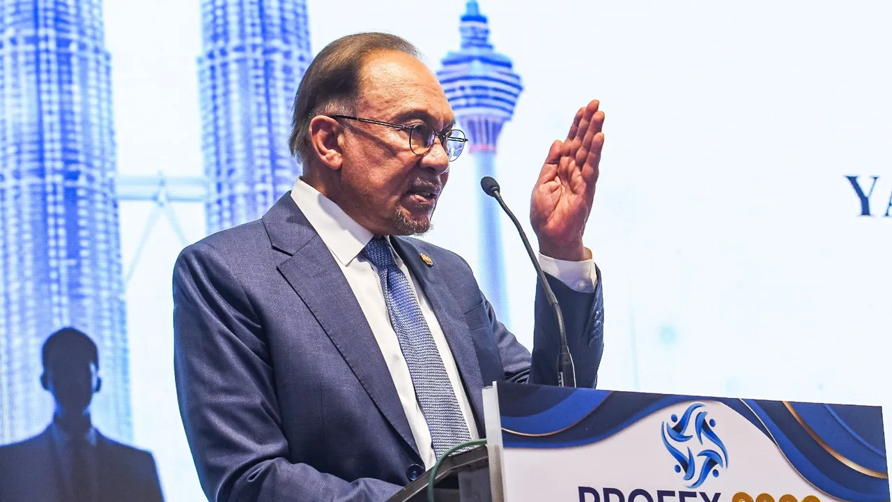 Anwar Hari Ikhtisas_Astro AWANI