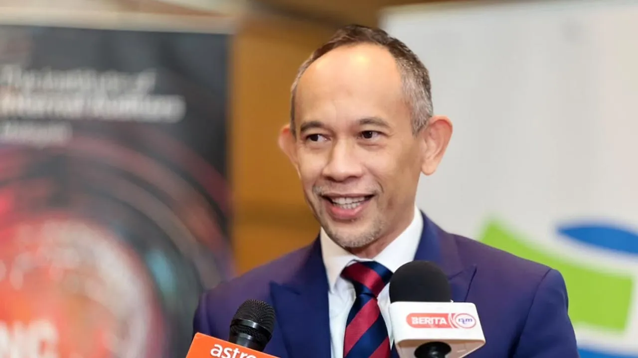 CIMB, Amran Mohamad -- AWANI
