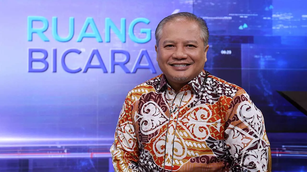 KUALA LUMPUR, 28 Sept - Ketua Pegawai Eksekutif Suruhanjaya Persaingan Malaysia Datuk Iskandar Ismail ketika ditemu bual dalam rancangan Ruang Bicara terbitan Bernama TV bertajuk "Pemerkasaan Ekosistem dan Hak Pengguna Melalui Pindaan Akta 712 dan 713" di Wisma Bernama malam ini. - fotoBERNAMA (2026) HAK CIPTA TERPELIHARA