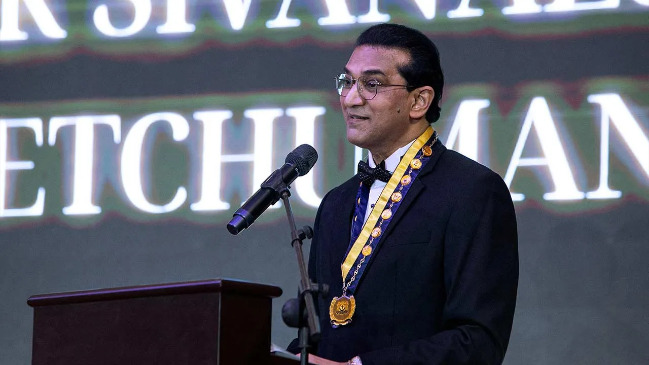 IPOH, 12 Sept - Presiden Persatuan Perubatan Malaysia (MMA) Dr Sivanaesan Letchumanan berucap sempena Majlis Jamuan Tahunan MMA di sebuah hotel di sini, hari ini. - fotoBERNAMA (2026) HAK CIPTA TERPELIHARA