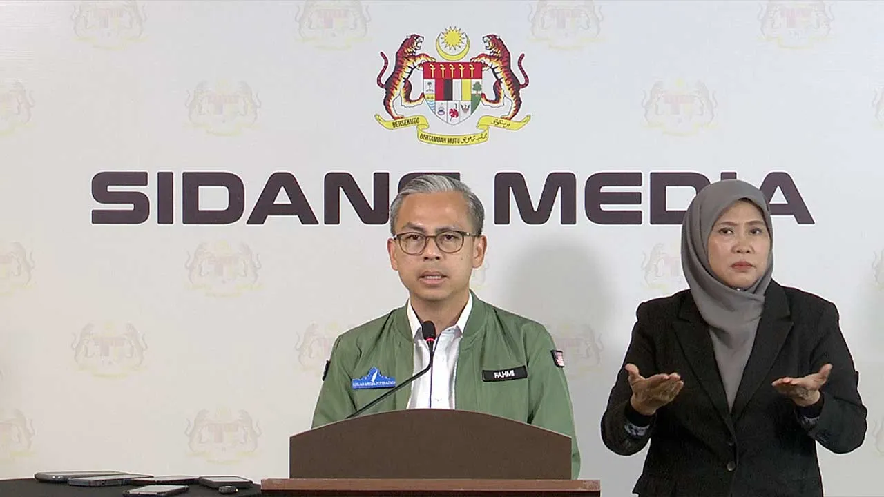 Sidang Media Jurucakap Kerajaan oleh Menteri Komunikasi, YB Dato' Seri Fahmi Fadzil