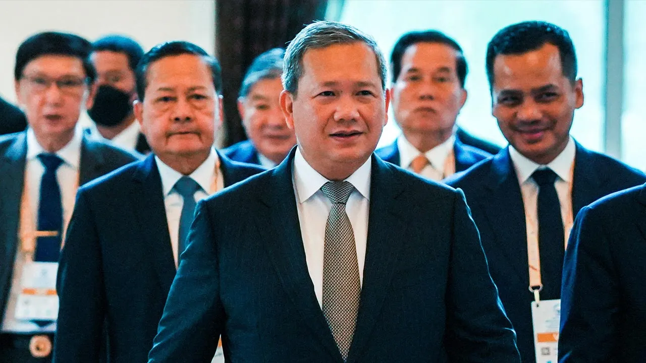 Cambodia’s Prime Minister Hun Manet arrives ahead of the opening an international conference on combating online scams in Phnom Penh, Cambodia, September 23, 2026. REUTERS/Soveit Yarn