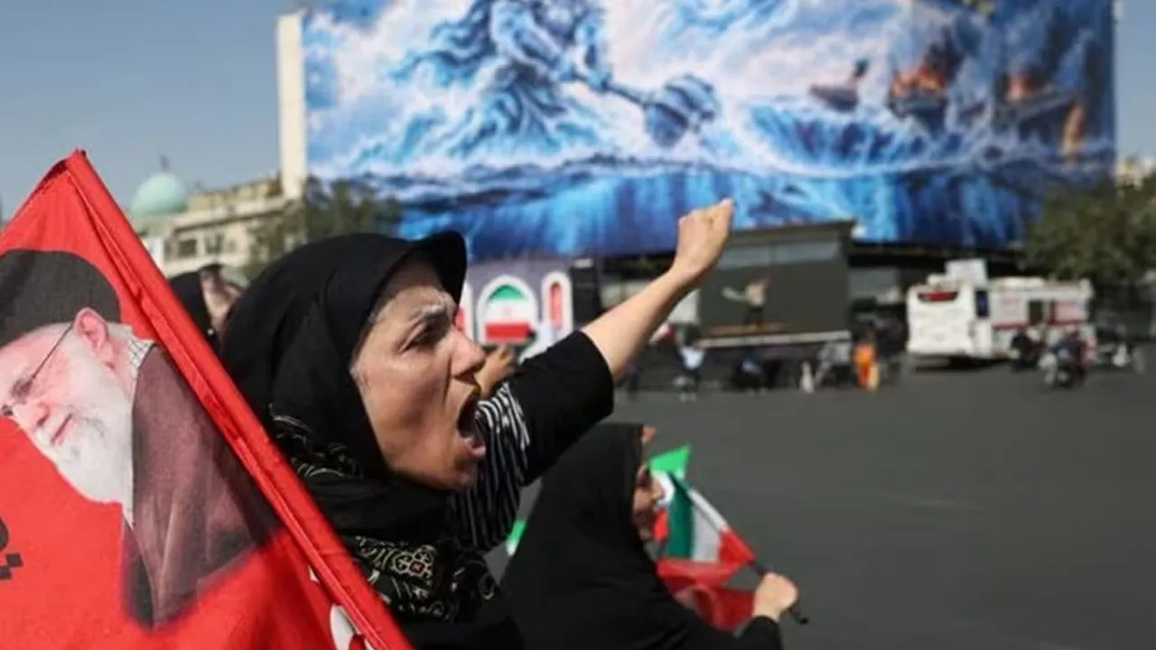 An Iranian woman shouts during a march in Tehran, Iran, September 25, 2026. Majid Asgaripour/WANA (West Asia News Agency) via REUTERS
