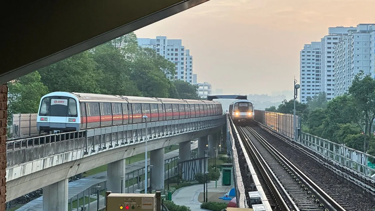 MRT Singapura_FB MRT Singapore Service Information