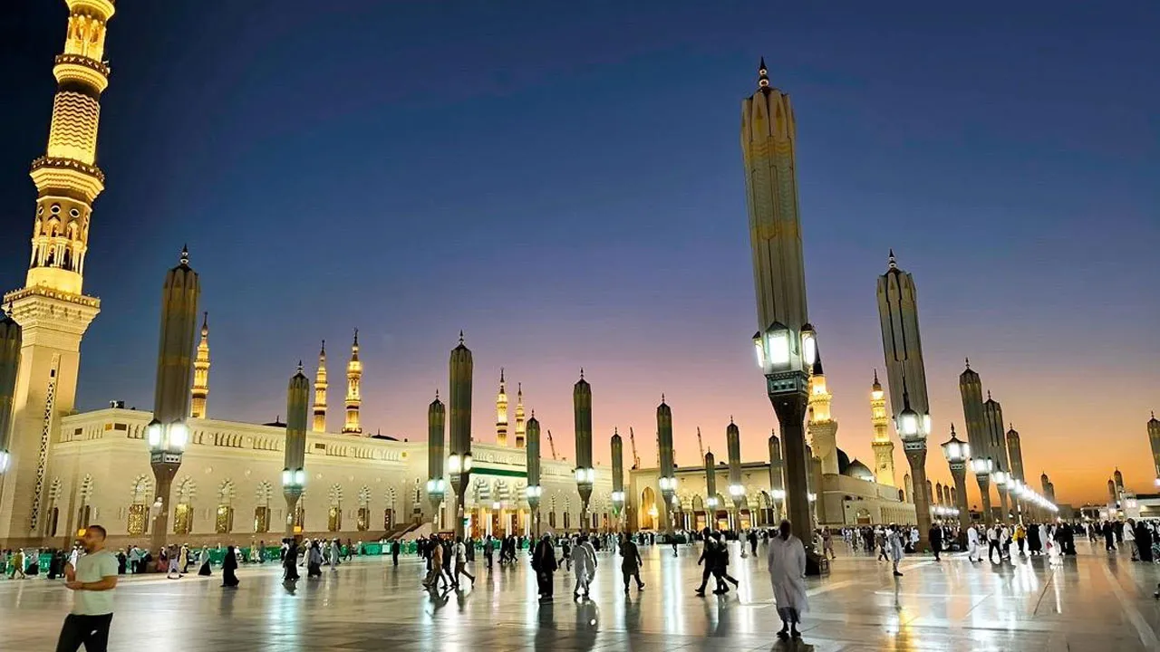 Masjid Nabawi MADINAH