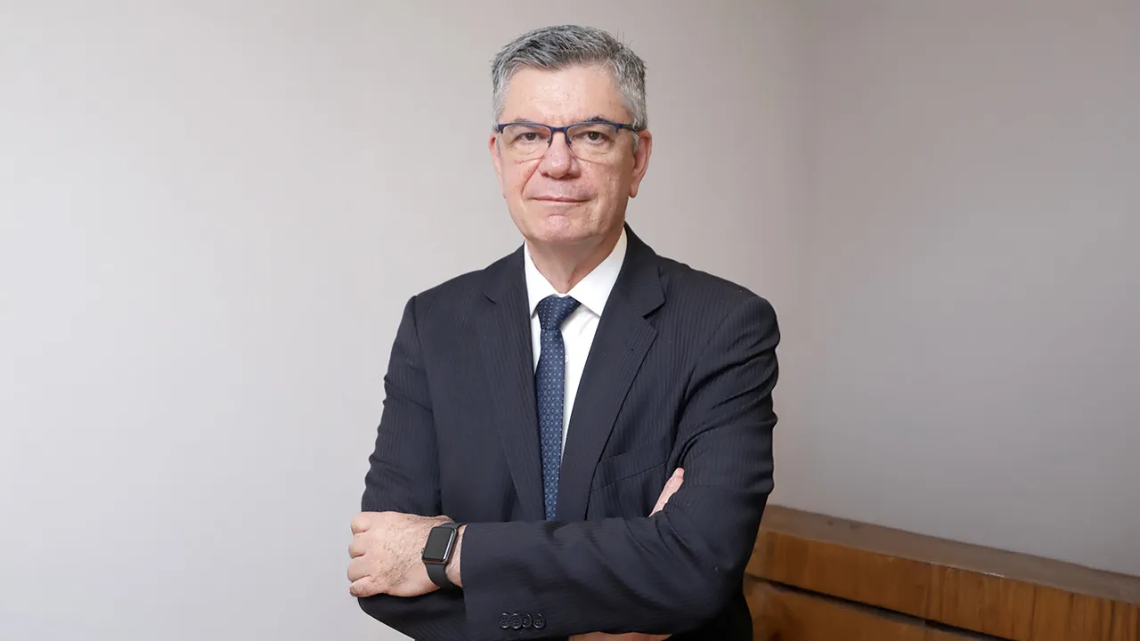 I'm just publishing these stories from the list: Media faces violence, persecution and the existential threat posed by AI – and yet we are still here – Marcelo Rech