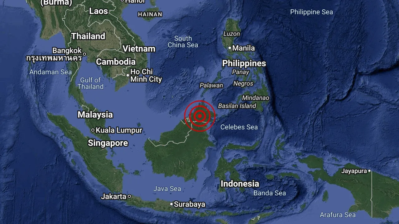 A weak M3.3 earthquake in Kuamut, Kinabatangan, Sabah at 5:32 a.m., 26 September 2026. The epicenter is at 5.1° North and 116.8° East with a depth of 118 km. 34km Southwest of Tongod, Sabah.  No tsunami threat to Malaysia._X @metmalaysia