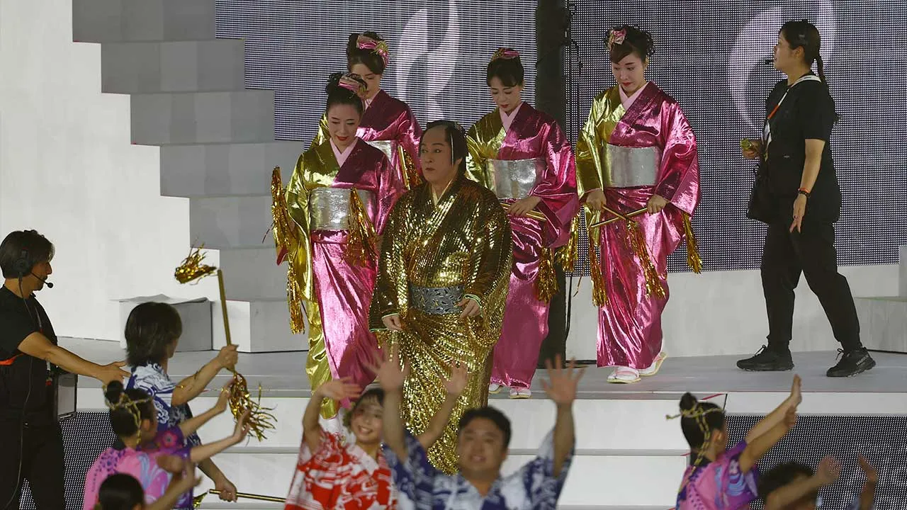 Asian Games - Aichi-Nagoya 2026 - Closing Ceremony - Paloma Mizuho Stadium, Nagoya, Japan - October 4, 2026 Singer Ken Matsudaira performs during the closing ceremony REUTERS/Issei Kato