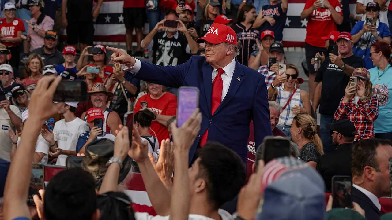 US President Donald Trump points as he leaves a campaign event in Dalton, Georgia, US October 16, 2026. REUTERS/Elijah Nouvelage