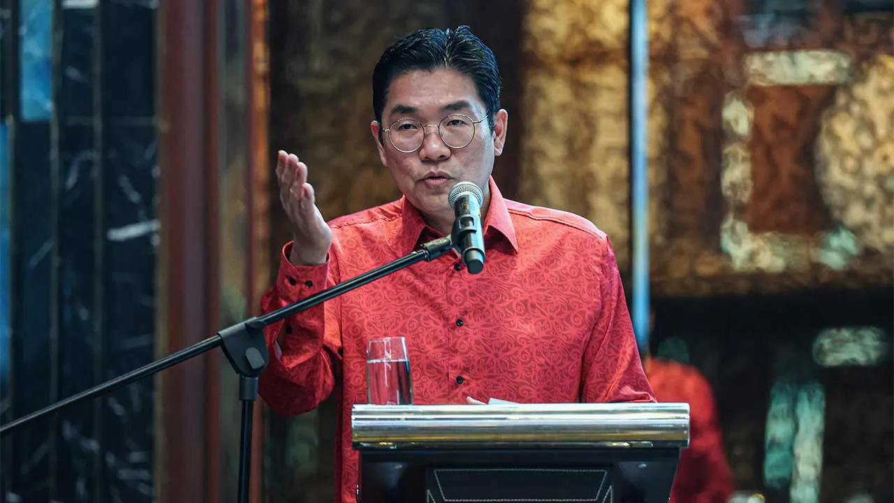 KUALA LUMPUR, Oct 29 -- Deputy Minister of Investment, Trade and Industry Sim Tze Tzin delivers his opening address at the 15th Malaysian Iron and Steel Industry Federation (MISIF) Conference on the Status and Outlook of the Industry here today.  --fotoBERNAMA (2026) COPYRIGHTS RESERVED