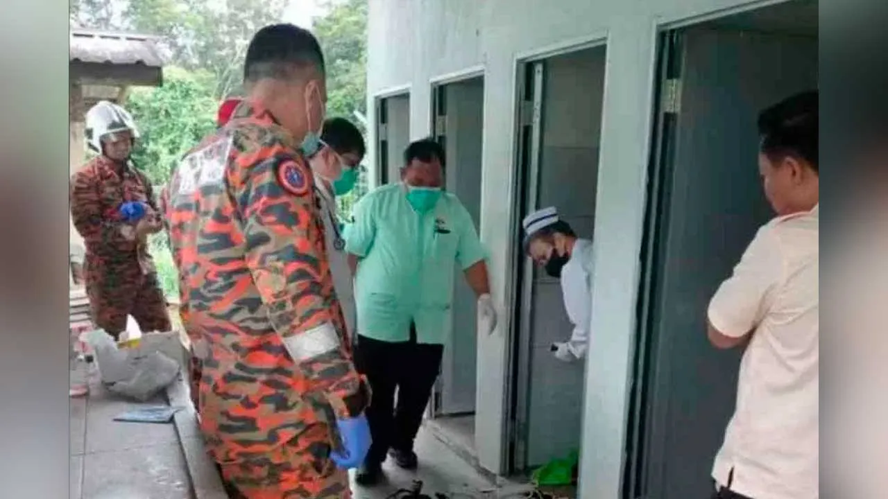 SERIAN – Seorang lelaki ditemukan meninggal dunia dalam tandas sebuah sekolah di Jalan Baki Lama, di sini,  semalam.