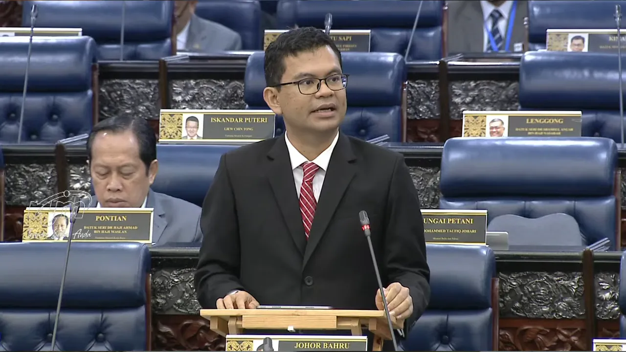 LANGSUNG: Persidangan Dewan Rakyat | Mesyuarat Ketiga Penggal Kelima | Majlis Parlimen Kelima Belas | 13 Oktober 2026 | Sesi Pagi. kredit: PARRLIMEN MALAYSIA