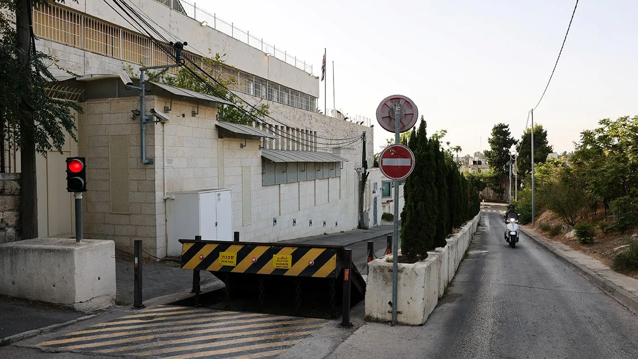 The exterior of the British consulate on the deadline set by Israel for its closure, following trade sanctions imposed by British Prime Minister Andy Burnham on Israeli settlements in the occupied West Bank, in East Jerusalem, October 8, 2026. REUTERS/Ammar Awad