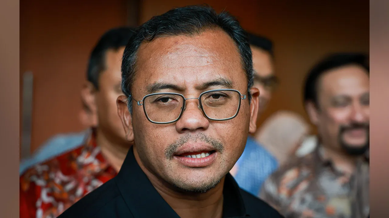 KUALA LUMPUR, 17 Okt " Menteri Besar Selangor, Datuk Seri Amirudin Shari menjawab pertanyaan media selepas Majlis Semarak Kasih 2026 Yayasan Selangor di Pusat Konvensyen Kuala Lumpur hari ini.  --fotoBERNAMA (2026) HAK CIPTA TERPELIHARA